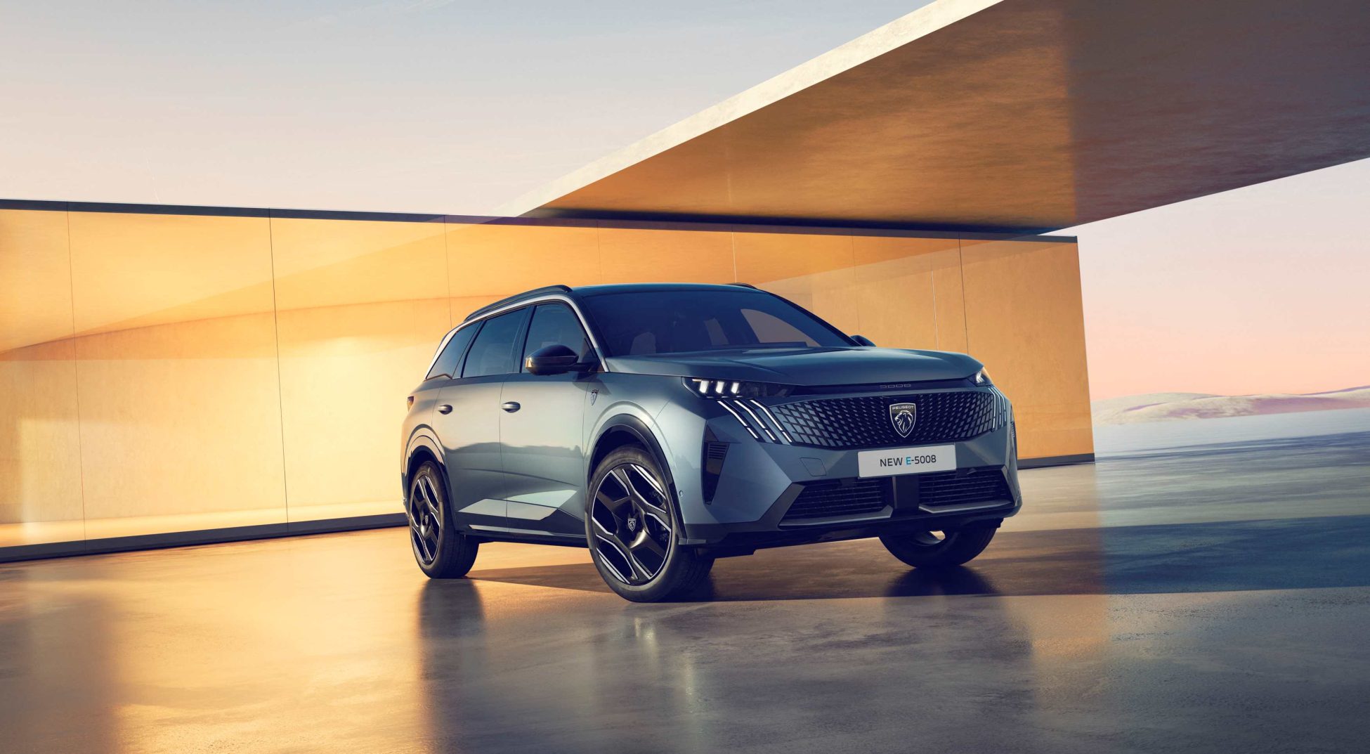Το νέο Peugeot 5008 στην Ελλάδα!