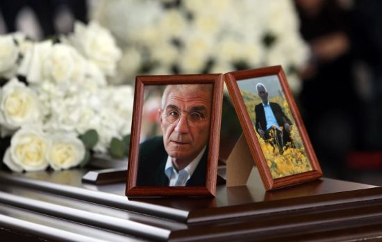 Πλήθος κόσμου αποχαιρέτισε τον Γιάννη Μπουτάρη – Μεγάλο οραματιστή τον χαρακτήρισε ο Μητσοτάκης