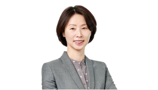Samsung: Πρώτη γυναίκα CEO εκτός οικογένειας, σε εταιρεία του ομίλου