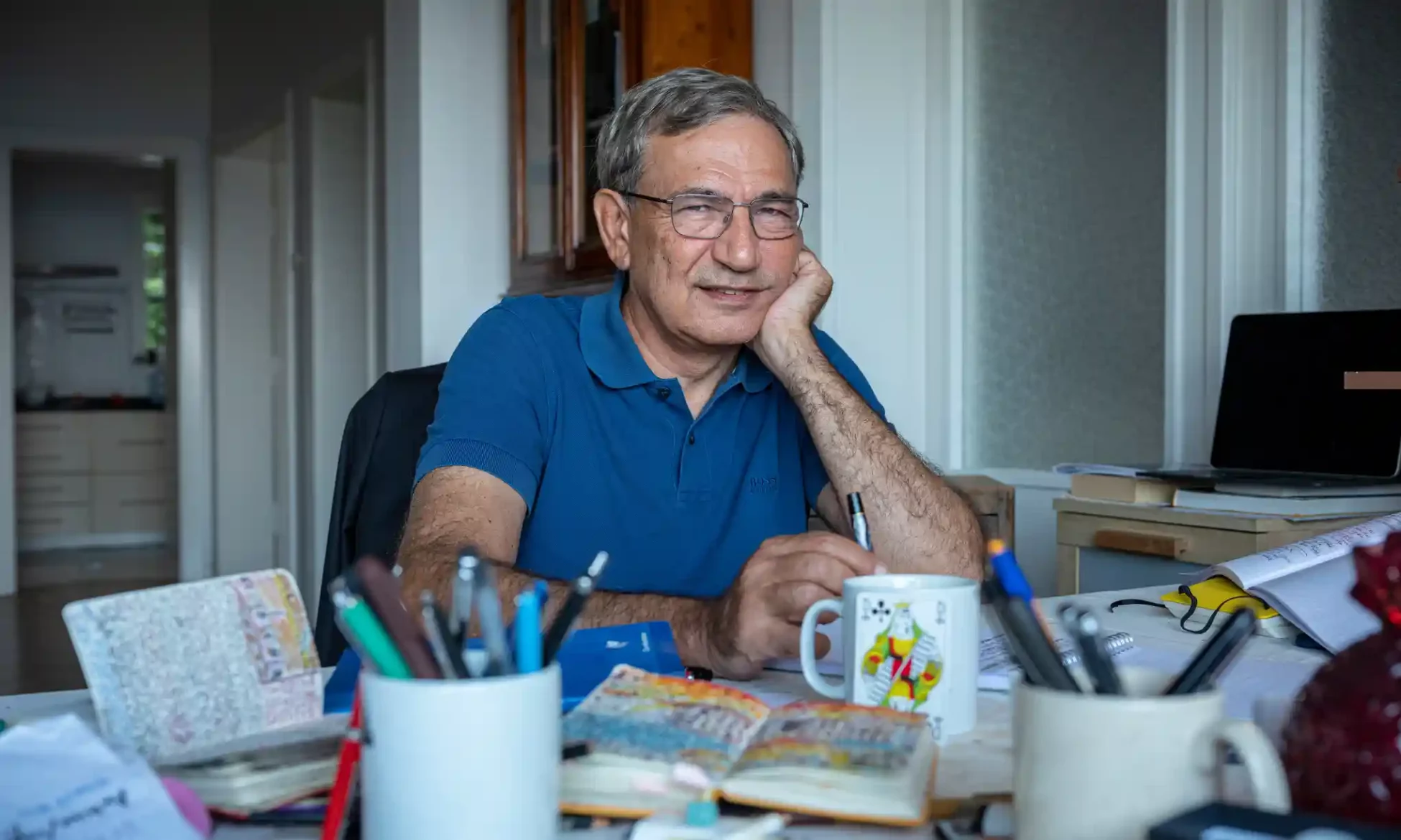 «Ο ζωγράφος μέσα μου δεν πέθανε» – Ο νομπελίστας Ορχάν Παμούκ και το νεύμα στην τέχνη
