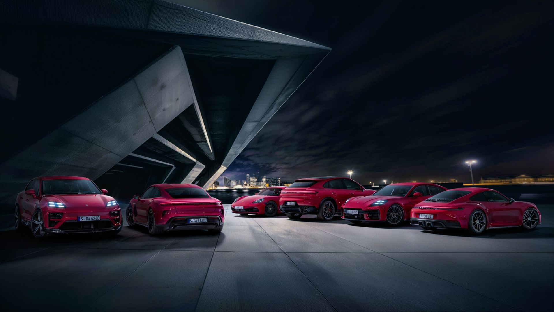 Πουλήθηκαν 310.718 νέες Porsche το 2024!