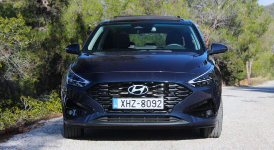 Οδηγούμε τo ανανεωμένο Hyundai i30
