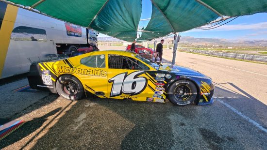 Στο Nascar του Θωμά Κρασώνη!