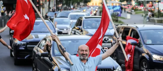 Γερμανικές εκλογές: Οι Τούρκοι της Γερμανίας τρέμουν την AfD