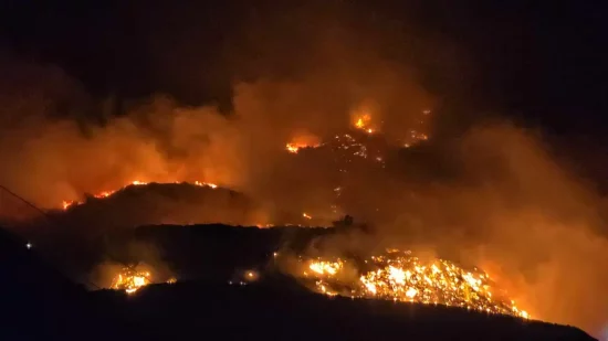 Σύρος: Φωτιά ξέσπασε εντός του ΧΥΤΑ