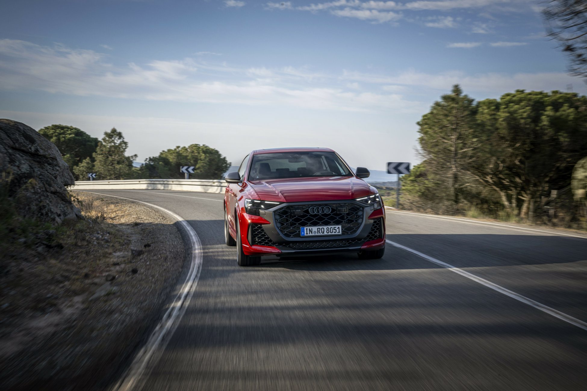 To RS Q8 με 640PS είναι το πιο ισχυρό SUV της Audi