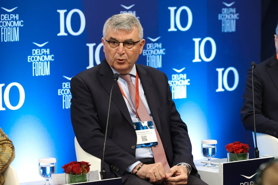 Πάνος Τσακλόγλου, Υφυπουργός Εργασίας και Κοινωνικής Ασφάλισης (2023-2025), Καθηγητής, Οικονομικό Πανεπιστήμιο Αθηνών