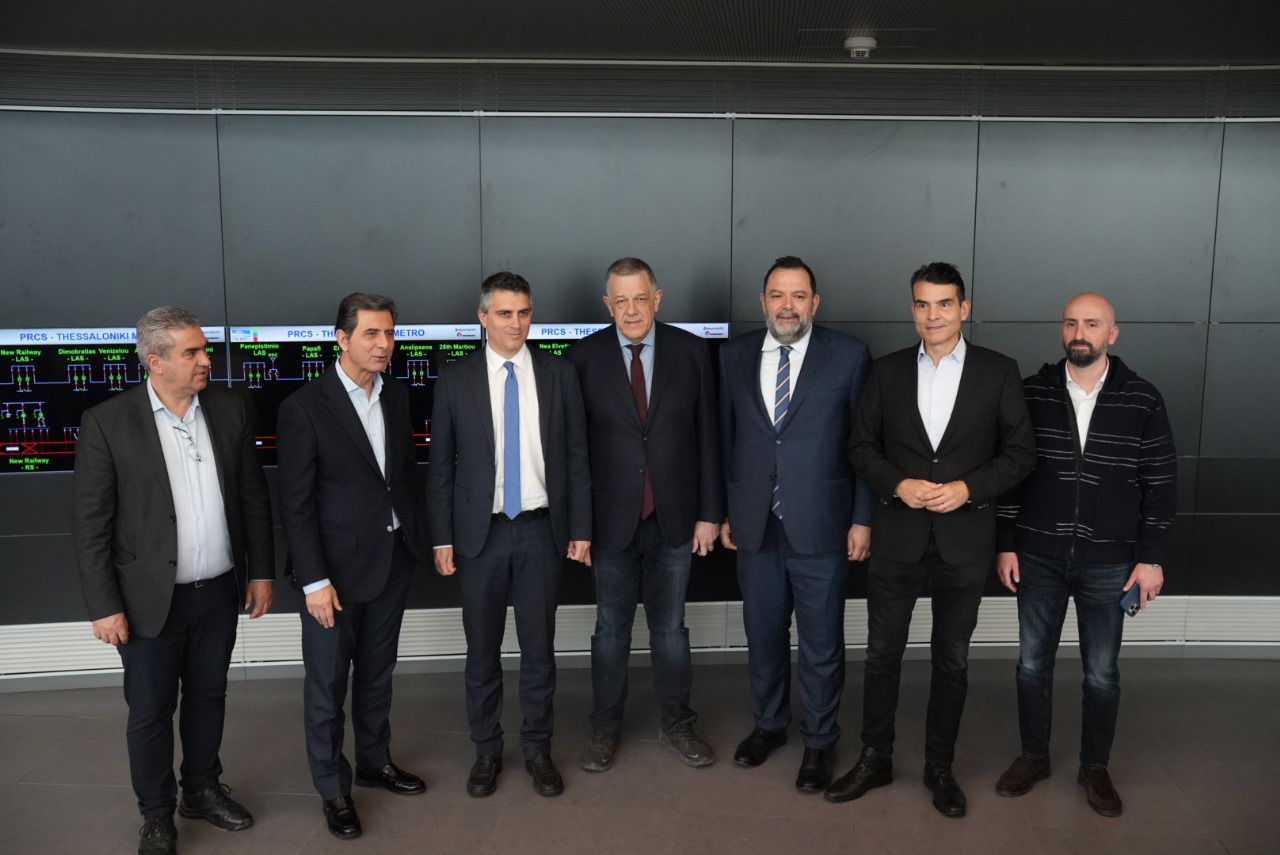 Η πολιτική ηγεσία του ΥΠΥΜΕ