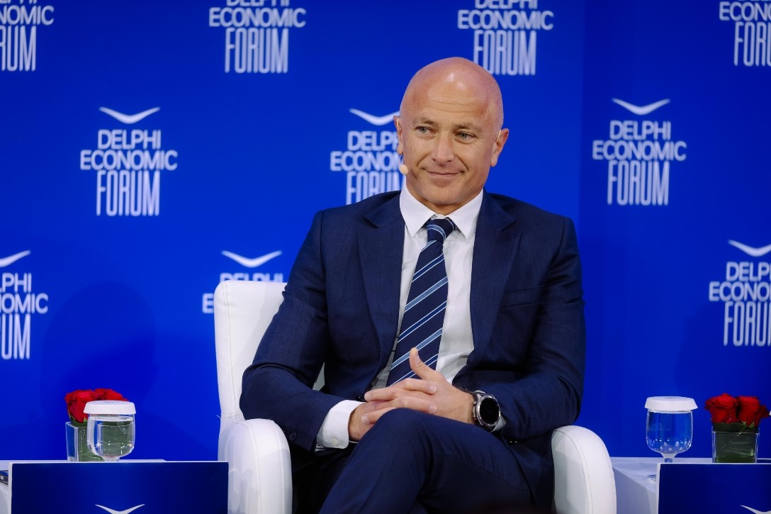 &Alpha;&chi;&iota;&lambda;&lambda;έ&alpha;&sigmaf; &Kappa;&alpha;&nu;ά&rho;&eta;&sigmaf;, &Pi;&rho;ό&epsilon;&delta;&rho;&omicron;&sigmaf; &kappa;&alpha;&iota; &Delta;&iota;&epsilon;&upsilon;&theta;ύ&nu;&omega;&nu; &Sigma;ύ&mu;&beta;&omicron;&upsilon;&lambda;&omicron;&sigmaf; &tau;&eta;&sigmaf; Vodafone &Epsilon;&lambda;&lambda;ά&delta;&alpha;&sigmaf;