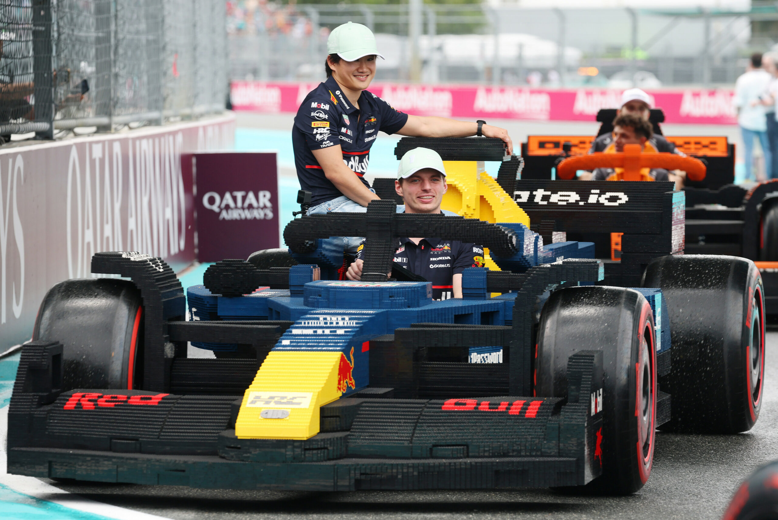 F1