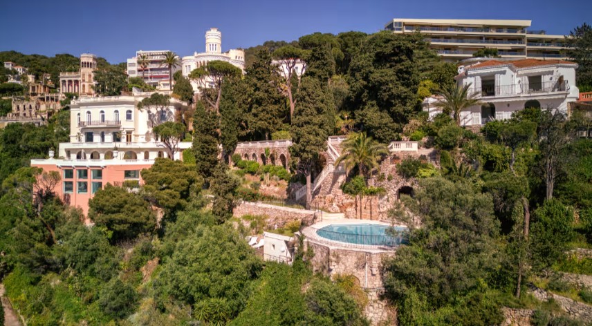 photo credit : Savills