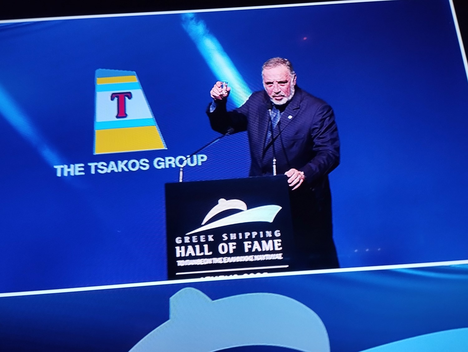 Νίκος Τσάκος