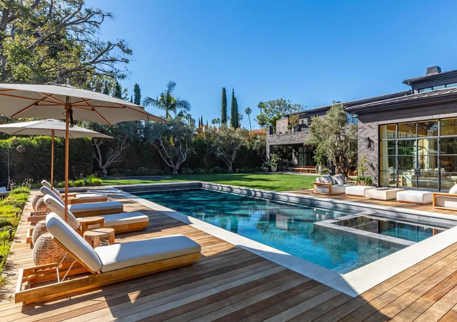 Photo credit : Mike Kelley(robb report)