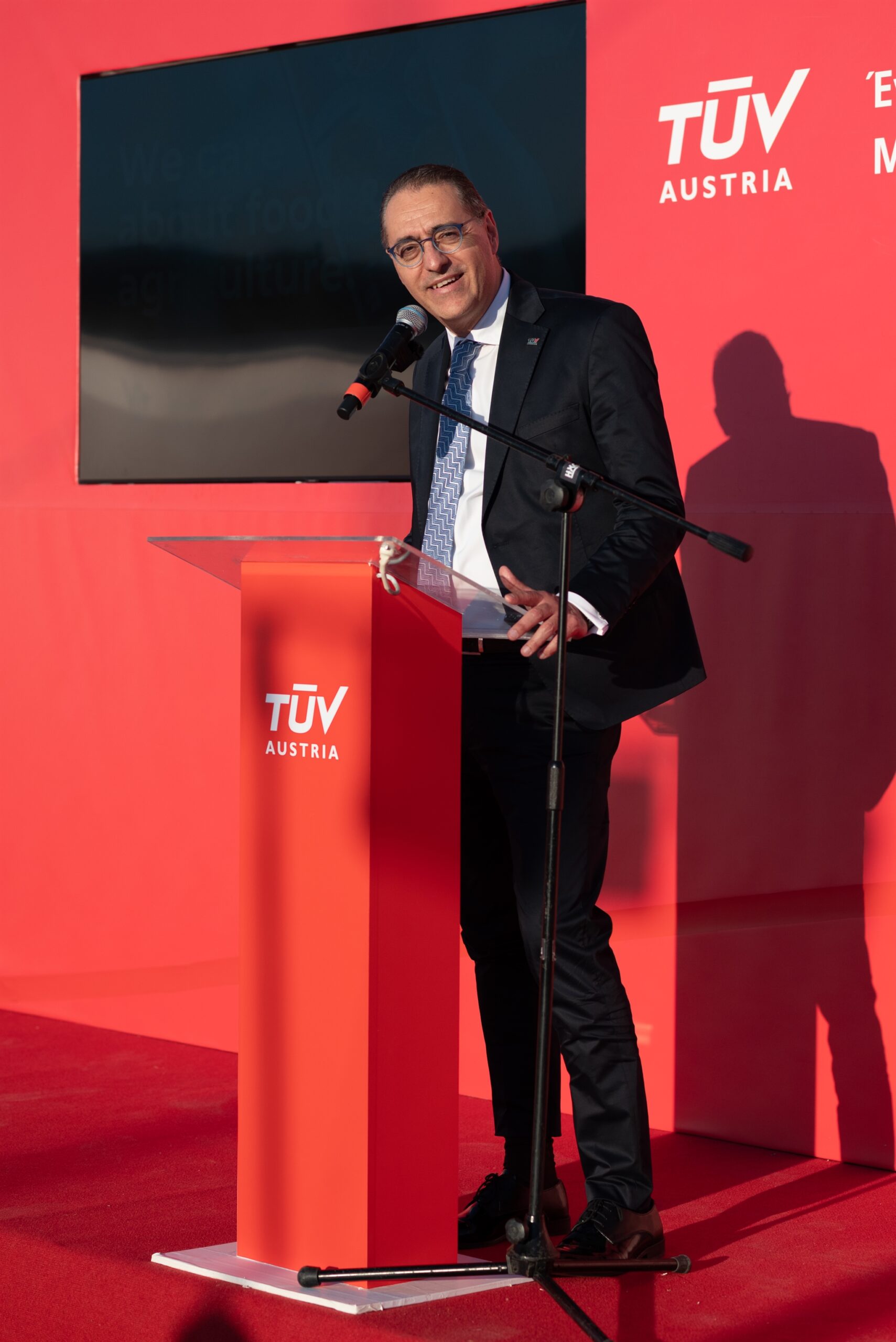 TUV AUSTRIA