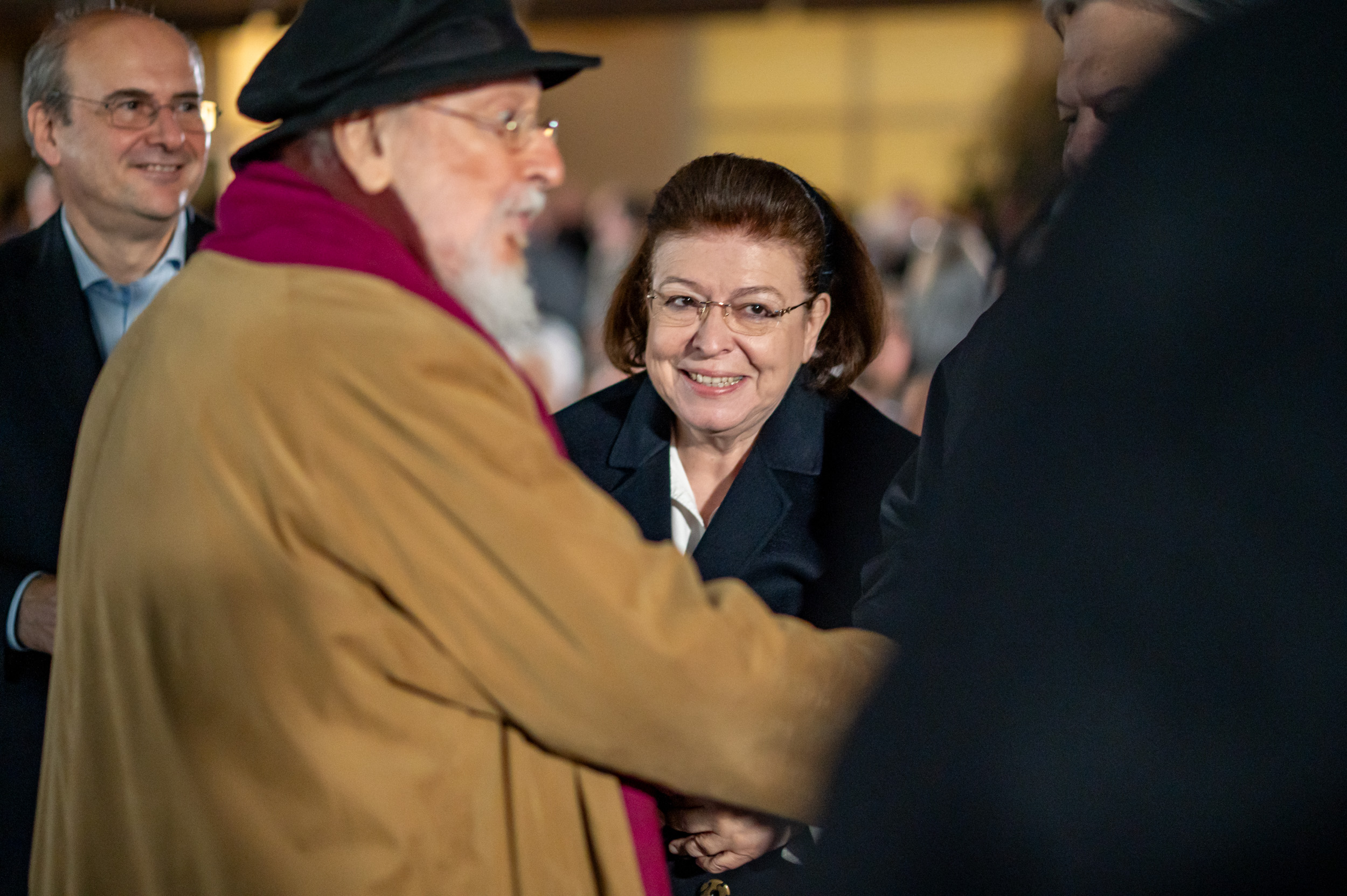 Ο Αντιπρόεδρος της Κυβέρνησης Κωστής Χατζηδάκης, η υπουργός Πολιτισμου Λίνα Μενδώνη και ο Διονύσης Σαββόπουλος