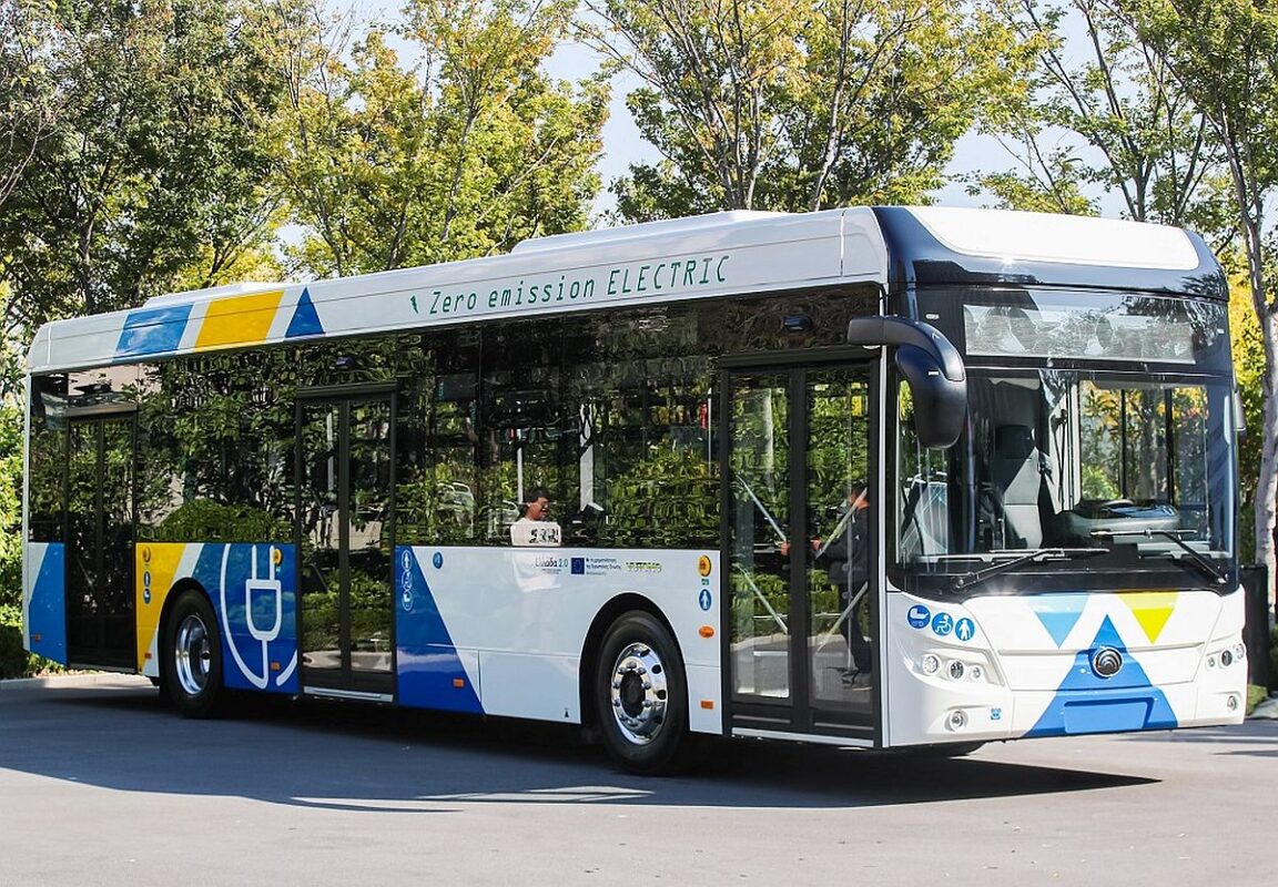 Yutong Bus