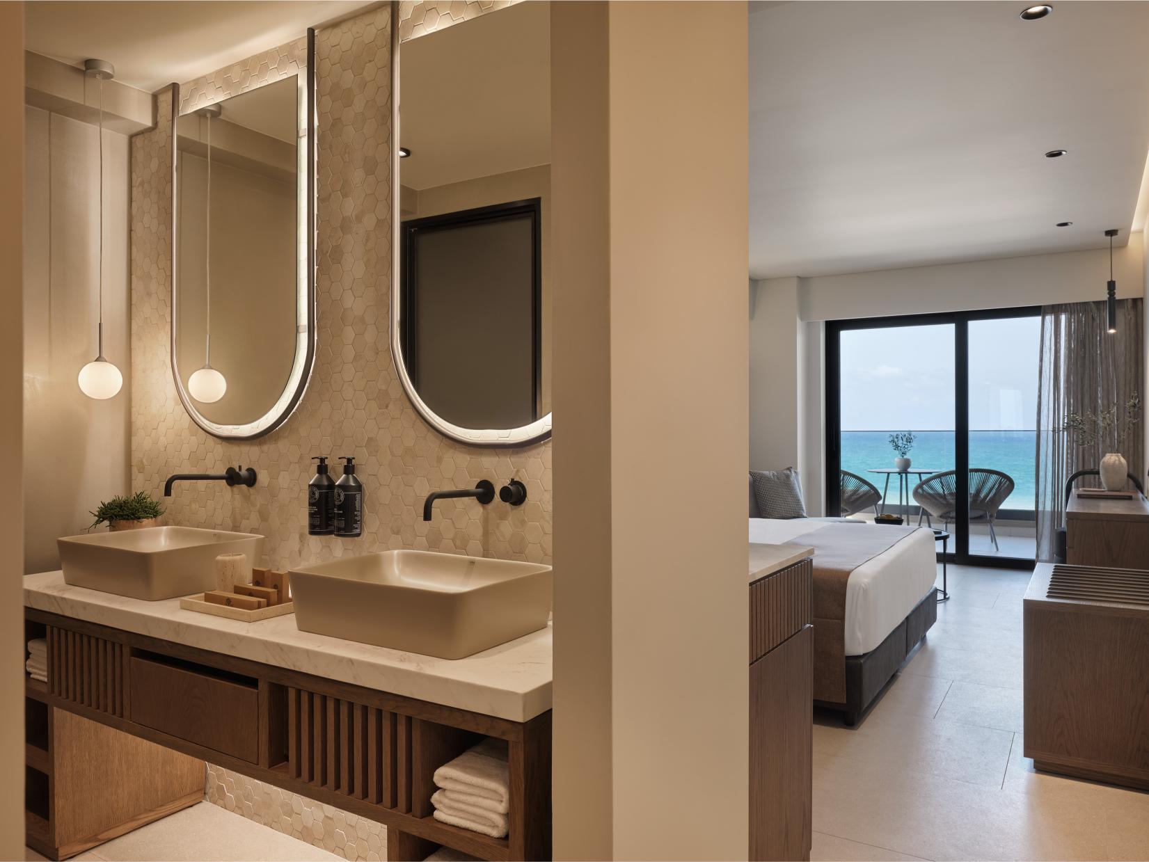 Rocca a Mare Heraklion – Handwritten Collection