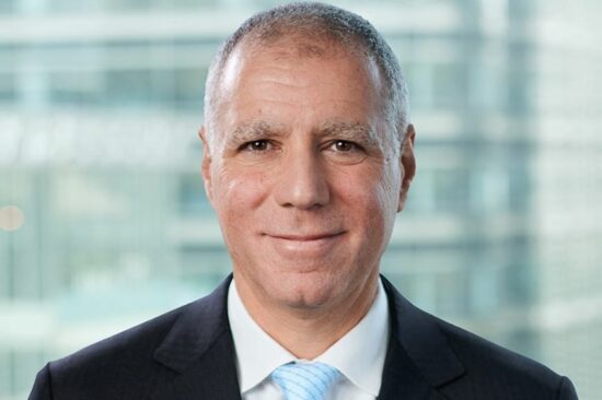 HSBC: Οι δασμοί Τραμπ «τσακίζουν» τα έσοδα των αμερικανικών εταιρειών παγκοσμίως