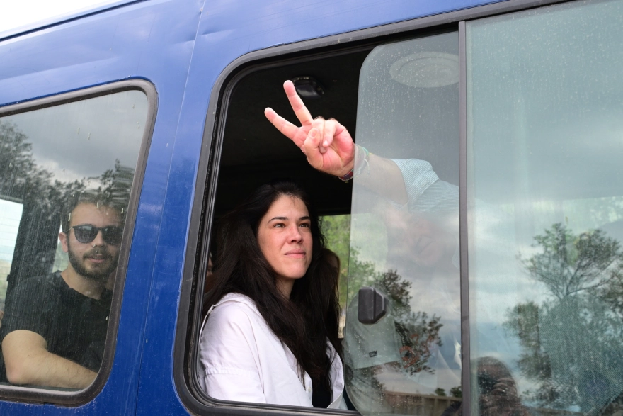 Ακρόπολη: 15 προσαγωγές μελών της Νέας Αριστεράς που ύψωσαν την σημαία της Παλαιστίνης