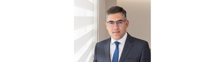 O κ. Σακελλαρίου Βασίλειος, Ορθοπεδικός, Διευθυντής Ελάχιστα Επεμβατικής Χειρουργικής (MIS) Ισχίου-Γόνατος & Μυοσκελετικής Ογκολογίας, Ιατρικό Κέντρο Αθηνών