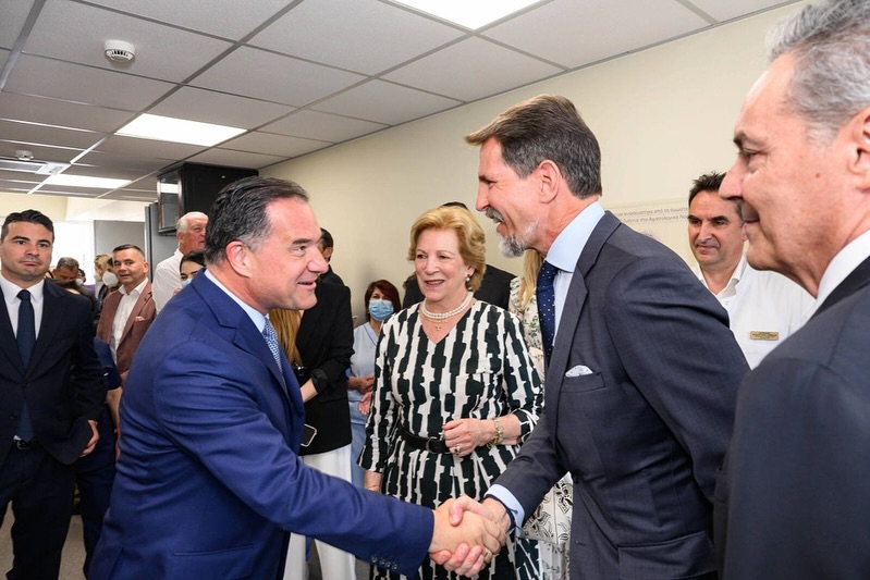 Άδωνις Γεωργιάδης, Άννα Μαρία και Παύλος Ντε Γκρες