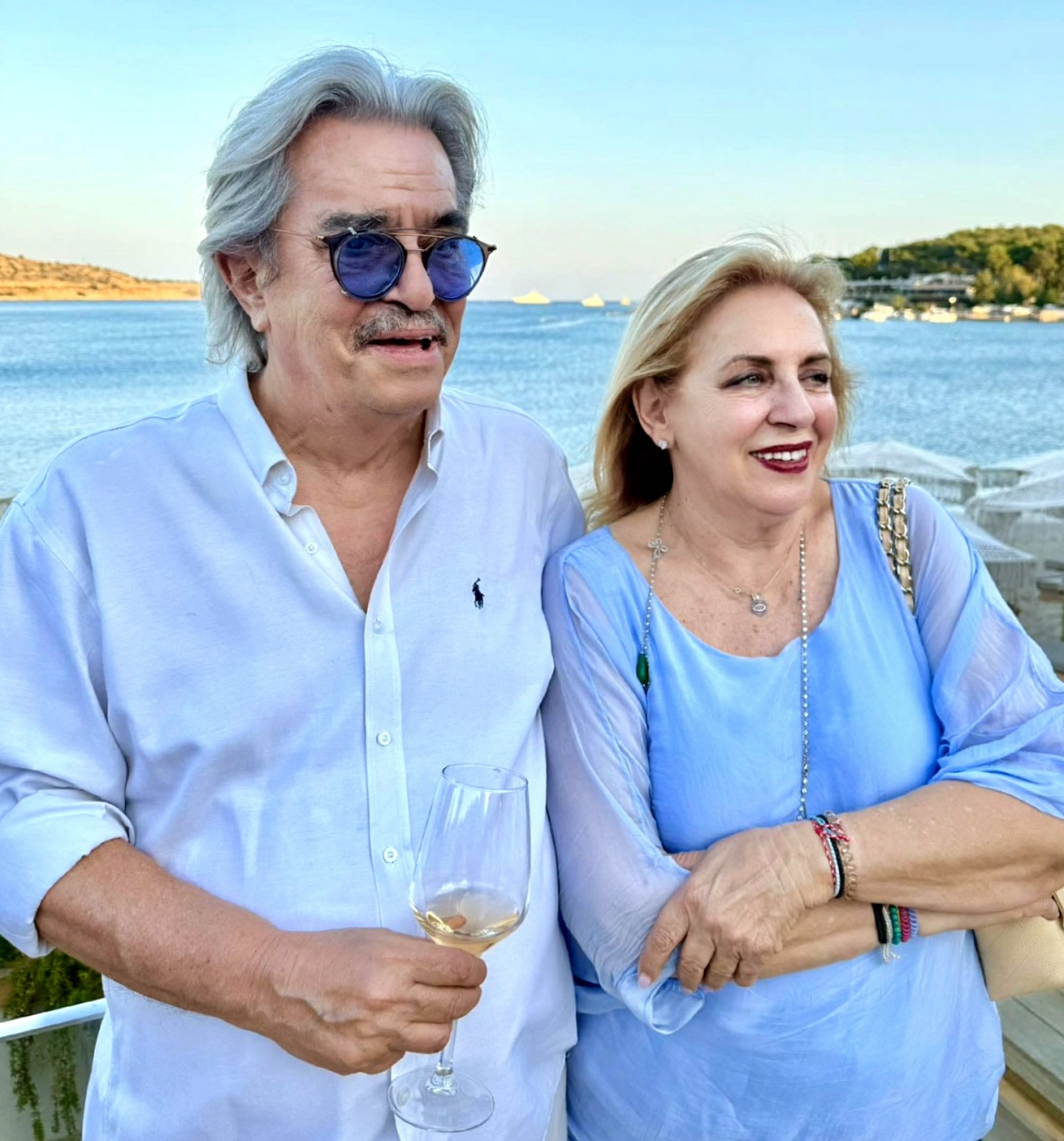 Και οι κουμπάροι εκεί, Δημήτρης Κυριαζής με την γράφουσα