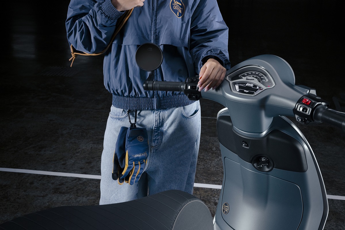 Vespa Officina 8