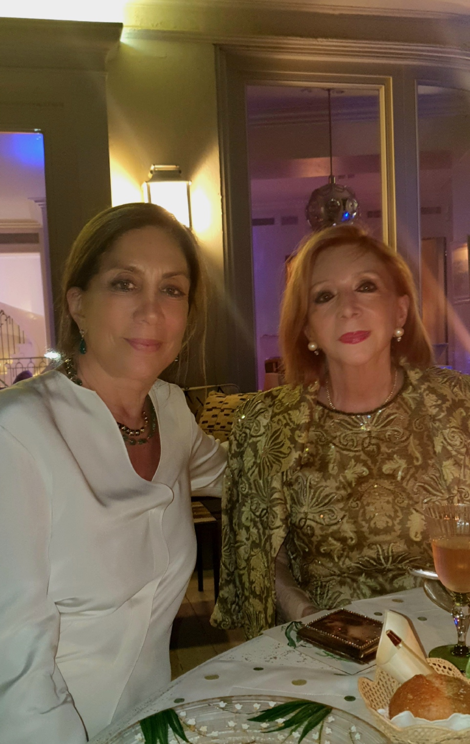 Ιλεάνα Μακρή, Χρυσάνθη Λαιμού