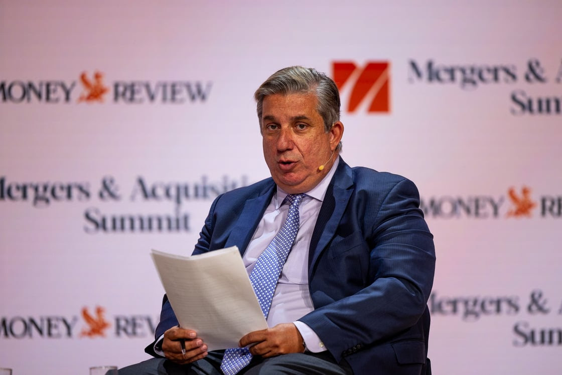 Ηλίας Μπέλλος, Senior Business Editor της Καθημερινής