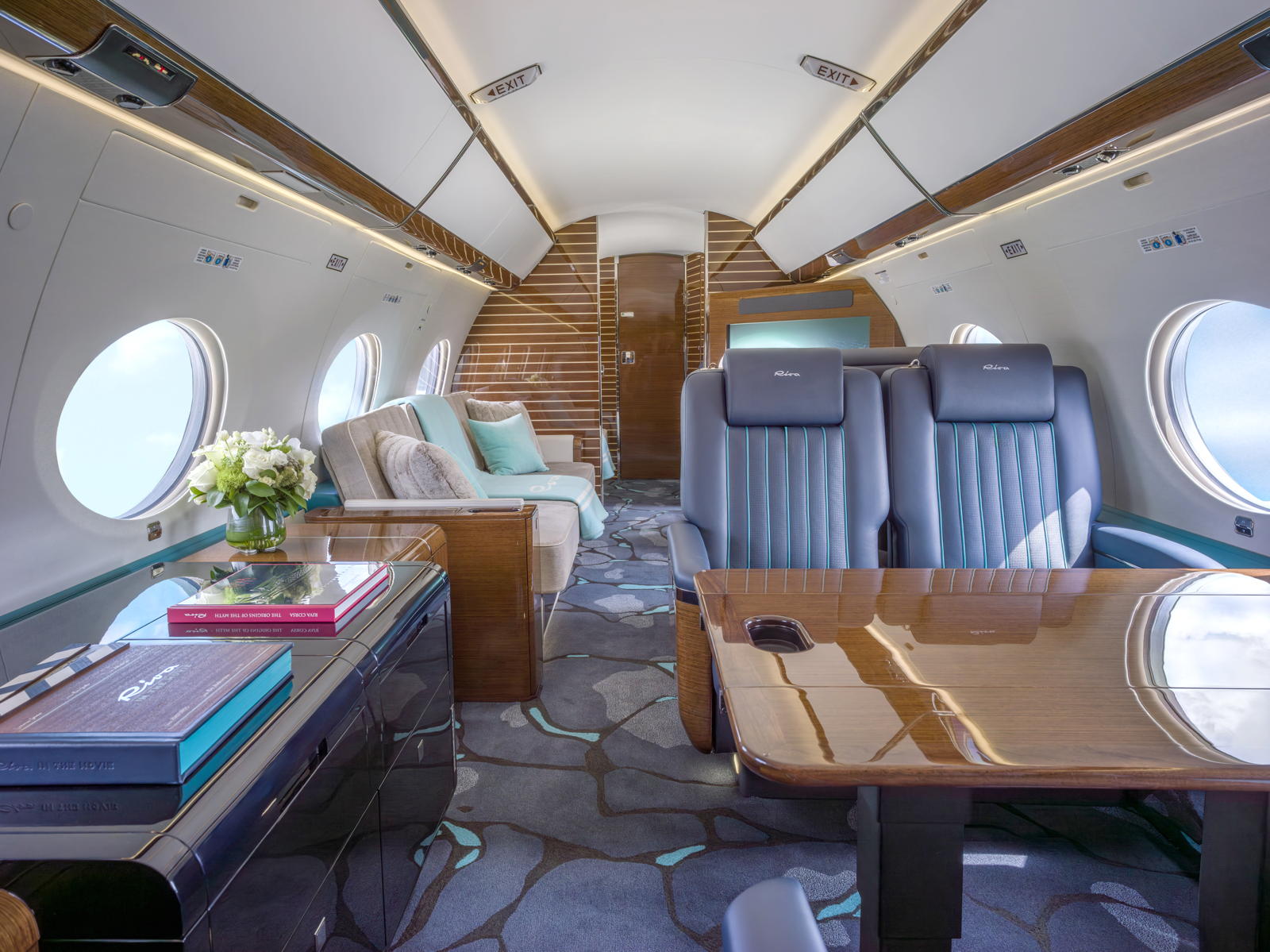 Jet Set, Yacht Style