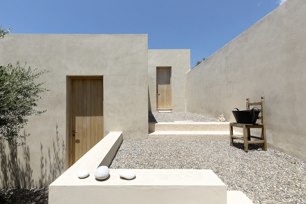 Monastery House by Etsi Architects
