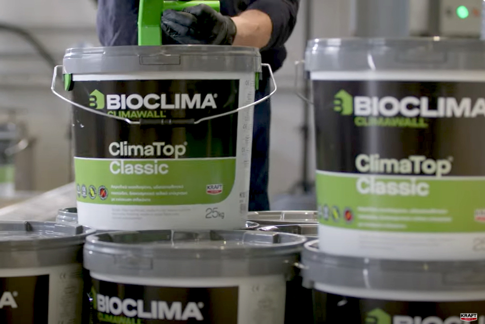 Στις συσκευασίες χρωμάτων των Kraft Paints και Bioclima αξιοποιήθηκαν 32 τόνοι ανακυκλωμένης πρώτης ύλης.