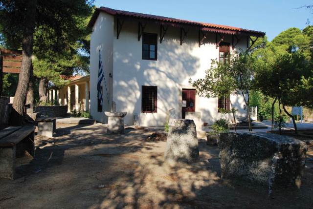 Το Αρχαιολογικό Μουσείο Επιδαύρου κτισμένο στις αρχές του 20ού αιώνα