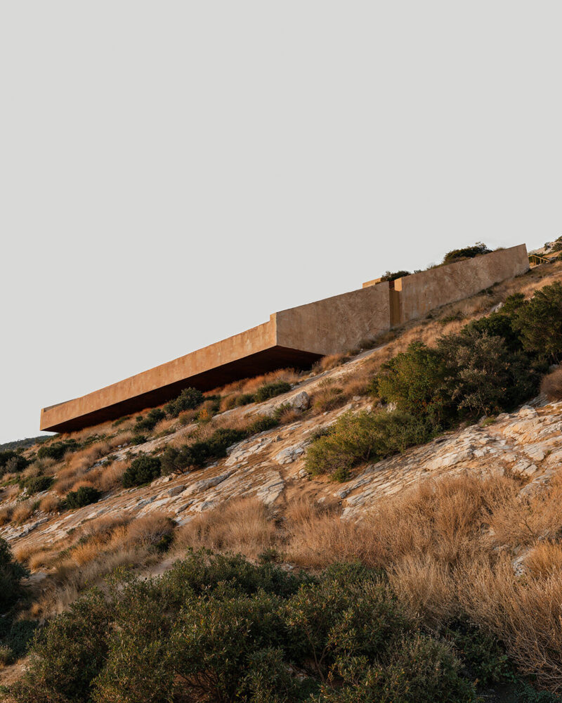 Η νέα βίλα ορόσημο της Oppenheim Architecture στην αλβανική ακτογραμμή
