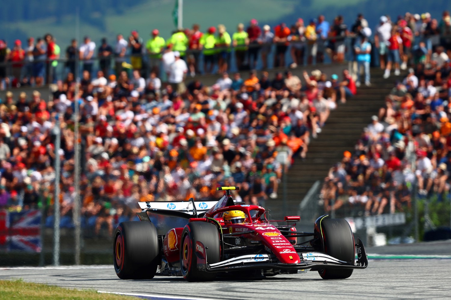 Lewis Hamilton, Scuderia Ferrari SF-25