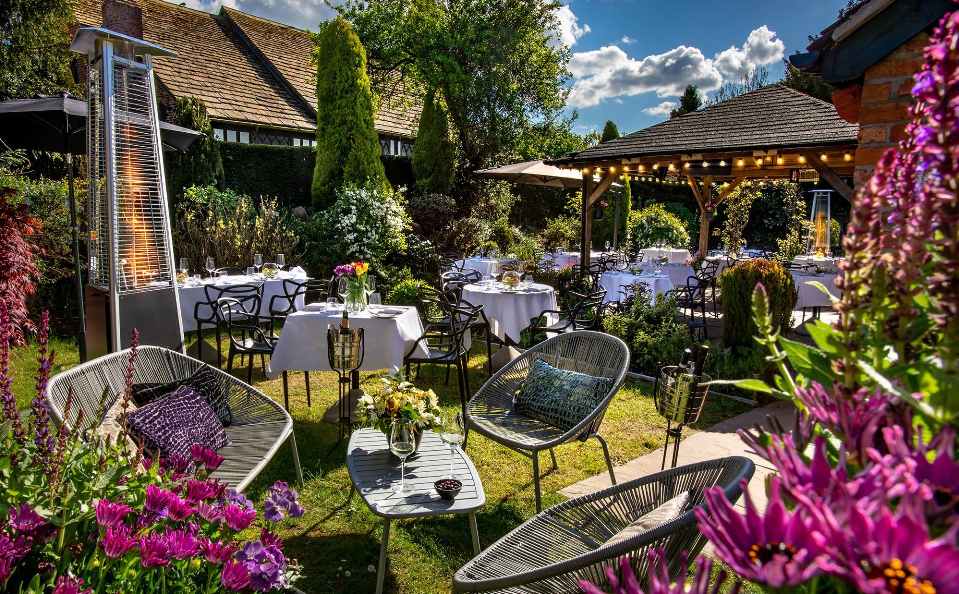 photo credit: La Popote Restaurant official site