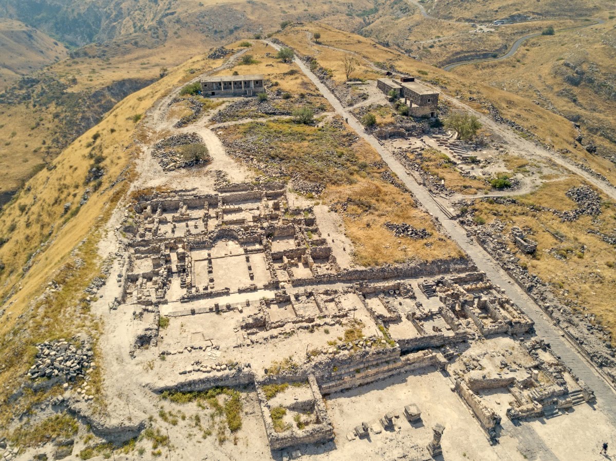 Η αρχαία ελληνική πόλη Αντιόχεια Ίππος από ψηλά