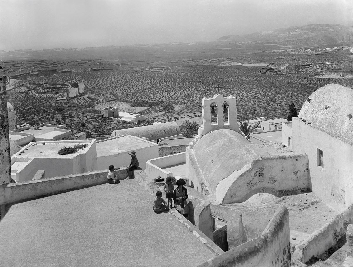 Nelly’s, Σαντορίνη, 1928-1932