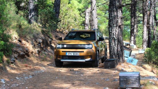 Οδηγούμε το υβριδικό Fiat Grande Panda