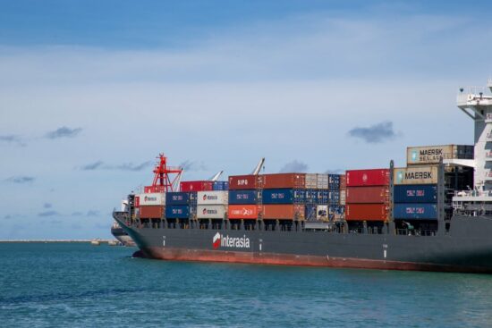 Interasia Lines: Παρήγγειλε έξι πλοία μεταφοράς κοντέινερ