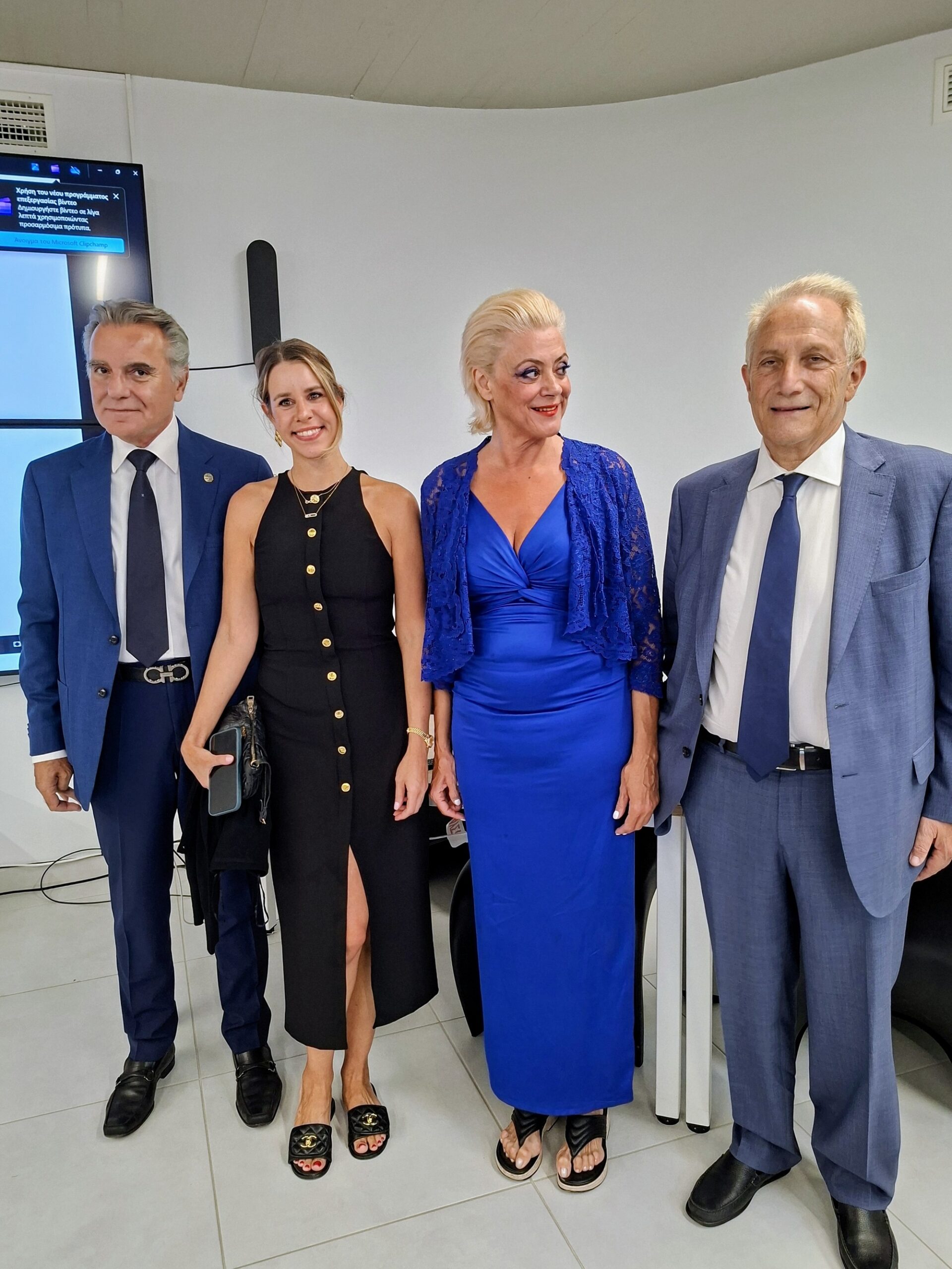 Διονύσης Μαντέλης με την κόρη του, Δήμητρα Μουτζούρη, Απόστολος Βαλτάς