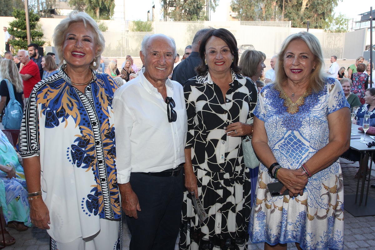 Ολγα Μπορνόζη, από τον χώρο του εφοπλισμού, από τη Νέα Υόρκη το ζευγος Μαρία και Μάρκου Μαρινάκη, Βίκυ Παλαιολόγου