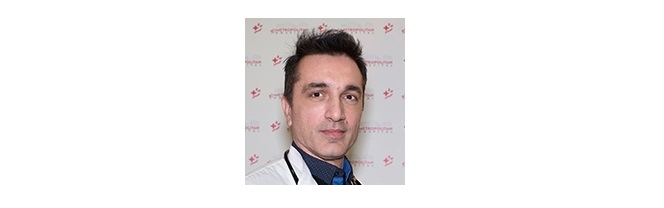 Σπυρίδων Γκάτζιας, Αναπληρωτής Διευθυντής Πνευμονολόγος στο Metropolitan Hospital