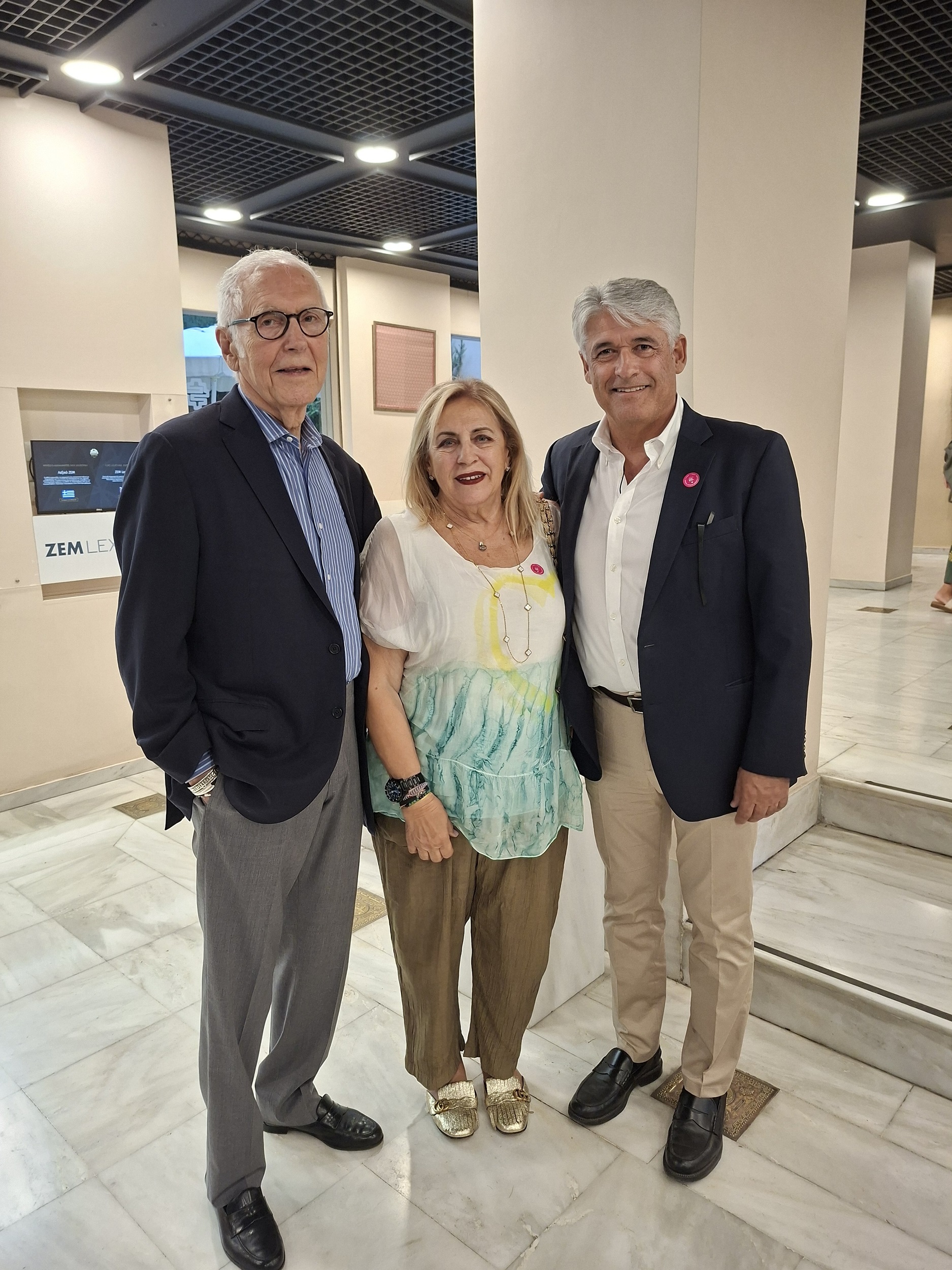 Ένα κλίκ με τον Jeffrey Sigger και τον Ανδρέα Φιορεντίνο