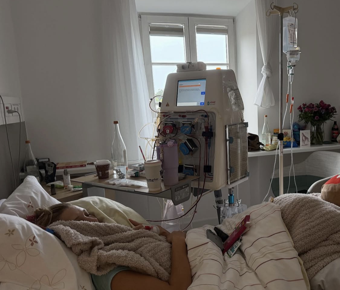 Μπέλα Χαντίντ νόσος Lyme φωτο