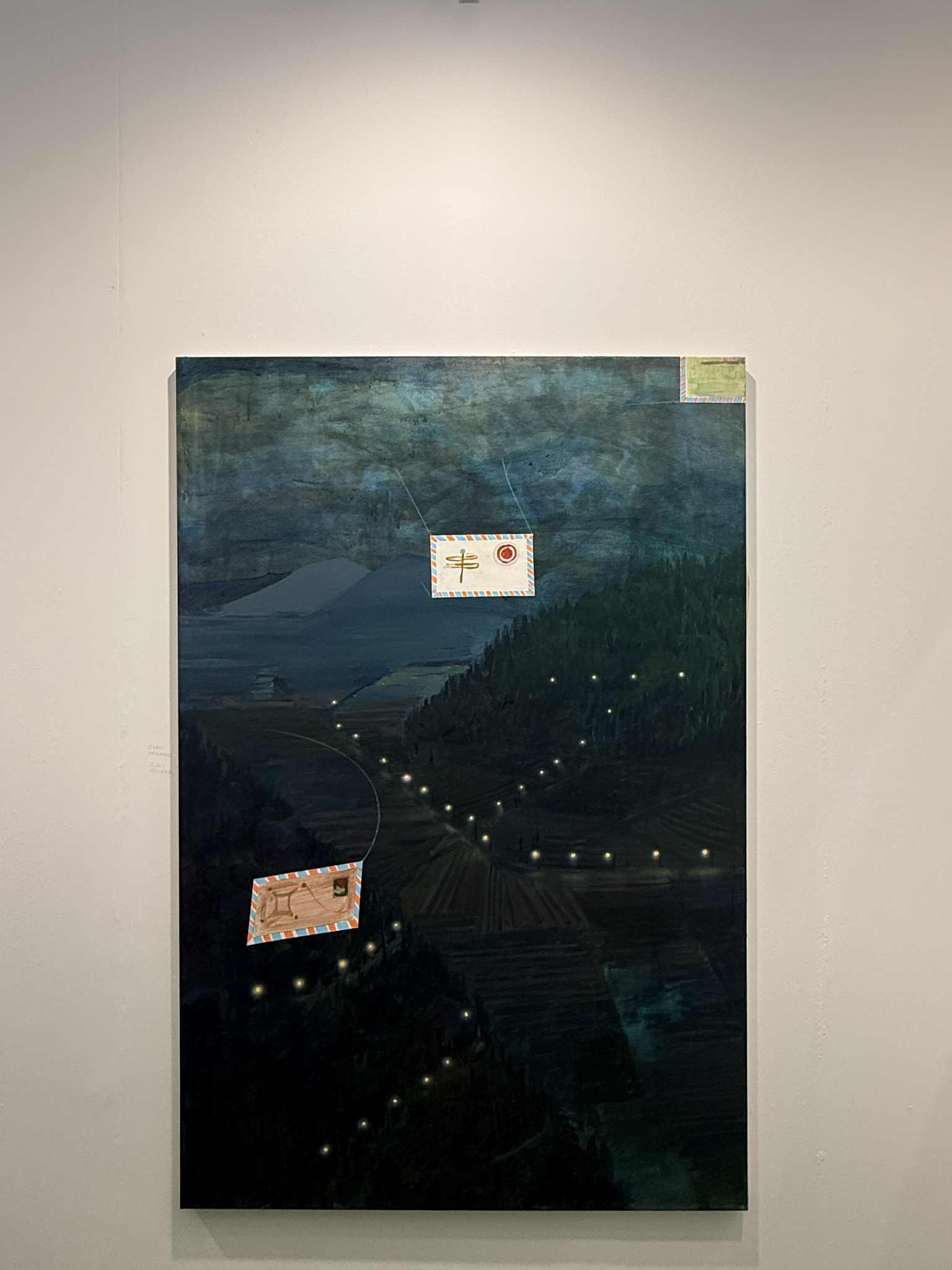 Η έκθεση της γκαλερί της Ρεβέκκας Καμχή στο Art Athina 2025.