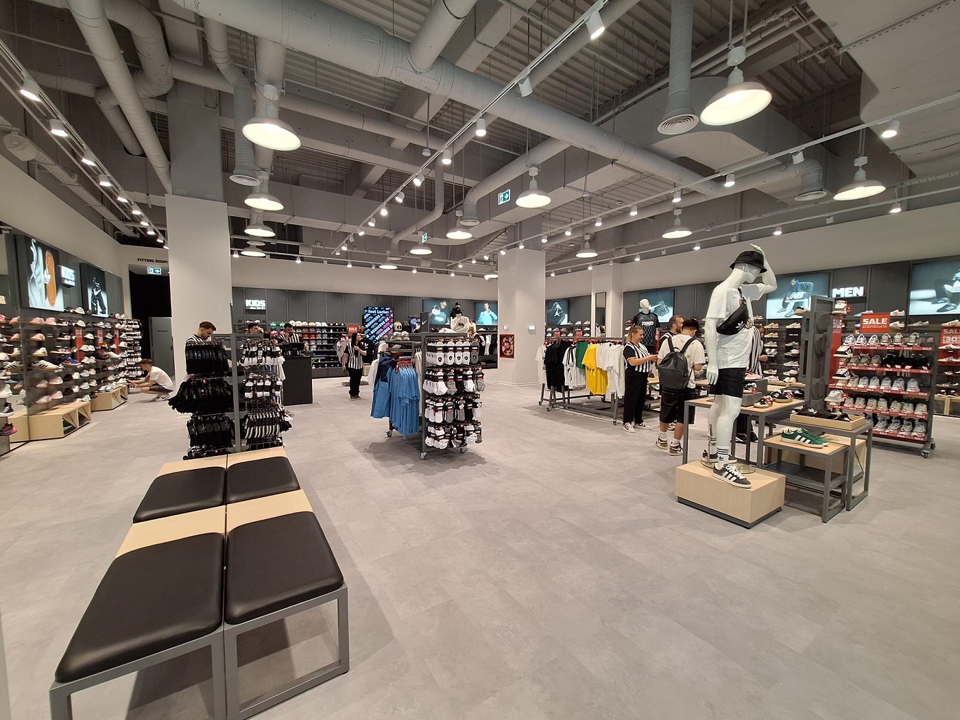 Κατάστημα Foot Locker στην πόλη Iași της Ρουμανίας, στο Mall Moldova