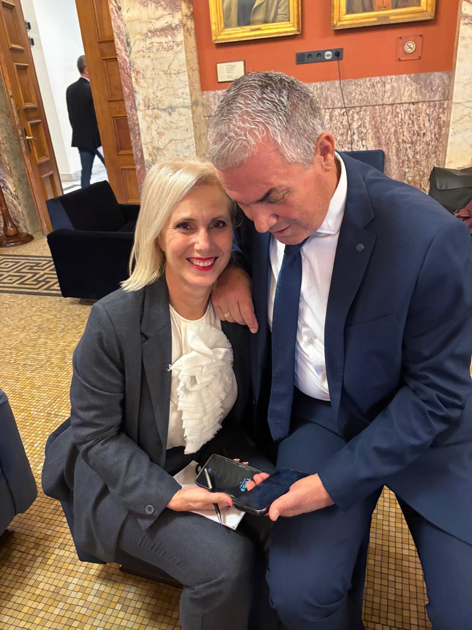 Ο Δημήτρης Κυριαζίδης με την σύζυγό του, Αλεξάνδρα