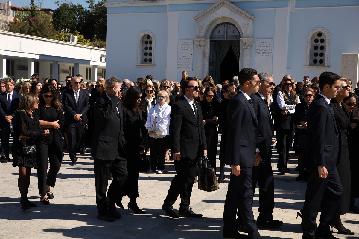 Κηδεία Μαρίσσας Λαιμού