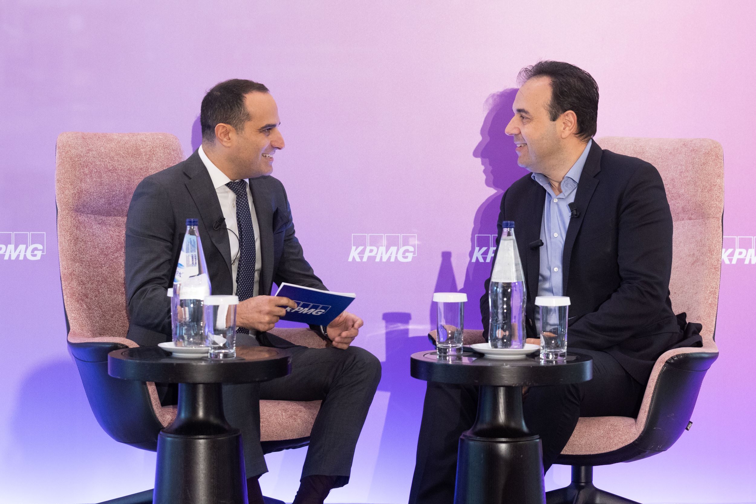 Νίκος Μανιάτης, Δημήτρης Παπαστεργίου